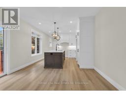 9 DELEVAN CRESCENT - 6