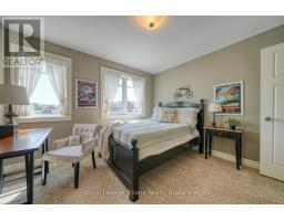 1142 CAEN AVENUE - 29