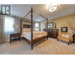 1142 CAEN AVENUE - 35