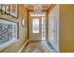 1142 CAEN AVENUE - 5