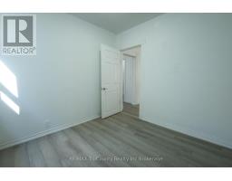 8 ERIE STREET - 17