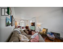 94 WOODSTOCK STREET N - 11