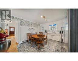 94 WOODSTOCK STREET N - 15
