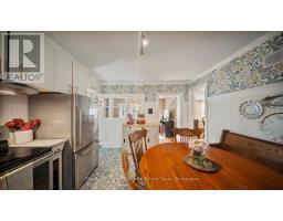 94 WOODSTOCK STREET N - 18
