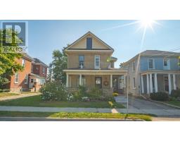 94 WOODSTOCK STREET N - 2