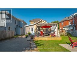 94 WOODSTOCK STREET N - 31