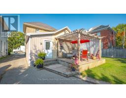 94 WOODSTOCK STREET N - 33