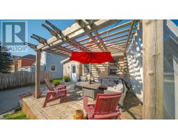 94 WOODSTOCK STREET N - 34