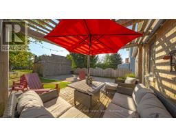94 WOODSTOCK STREET N - 35
