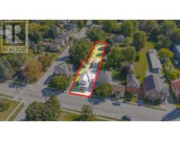 94 WOODSTOCK STREET N - 4