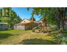 94 WOODSTOCK STREET N - 42
