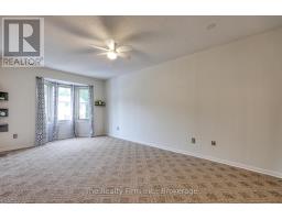 11 - 275 GEORGE STREET - 32