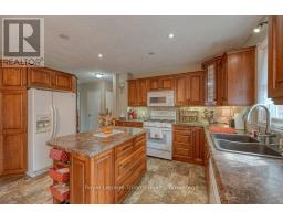 976 SLOANE STREET - 14