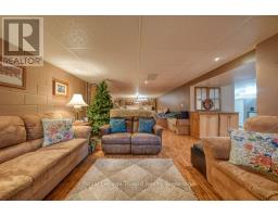 976 SLOANE STREET - 31
