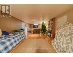 976 SLOANE STREET - 35