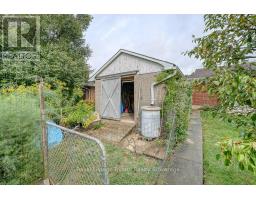 976 SLOANE STREET - 41