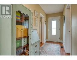 976 SLOANE STREET - 6