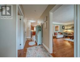 976 SLOANE STREET - 7