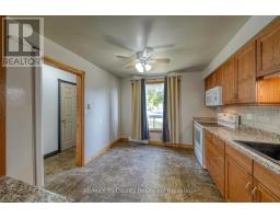 7 - 15 DEVONSHIRE AVENUE - 12