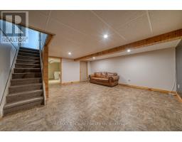7 - 15 DEVONSHIRE AVENUE - 25