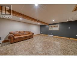 7 - 15 DEVONSHIRE AVENUE - 27