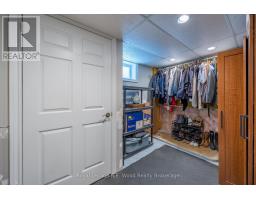 27 NORTH STREET W - 22