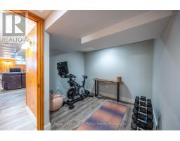 27 NORTH STREET W - 24