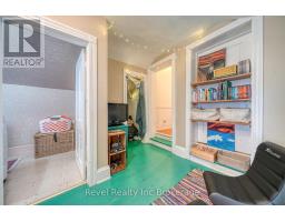 70 OXFORD STREET - 28