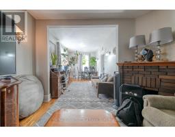 208 VICTORIA STREET - 24
