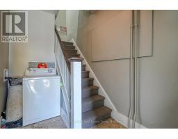 208 VICTORIA STREET - 27