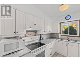 52 TROTTIER DRIVE - 13