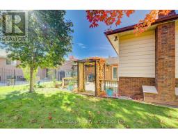 456 OJIBWAY STREET - 34