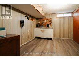 986 BRAESIDE STREET - 36