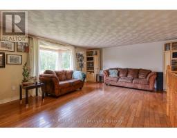 1686 CHAR VILLE E 1/4 ROAD - 6