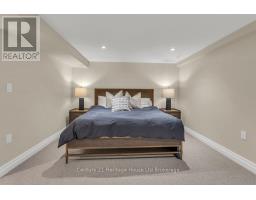 8 TALLWOOD CIRCLE - 36