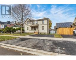 64 FOREST AVENUE - 3