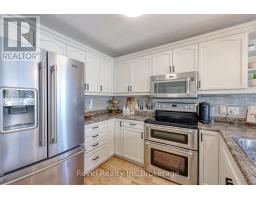 14 SCOURFIELD DRIVE - 18