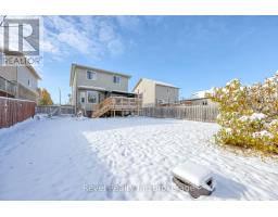 14 SCOURFIELD DRIVE - 40