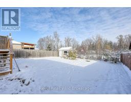 14 SCOURFIELD DRIVE - 42