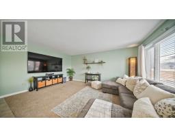 426 CHAMPLAIN AVENUE - 16