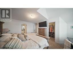 426 CHAMPLAIN AVENUE - 21