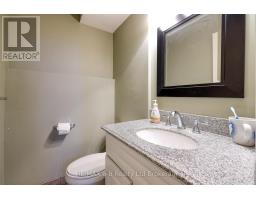 1049 CREE AVENUE - 18