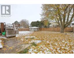 1049 CREE AVENUE - 5