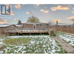 1037 WARWICK STREET - 33