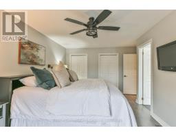 11 MOHICAN DRIVE - 23