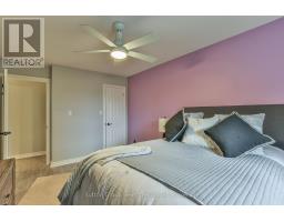 11 MOHICAN DRIVE - 27