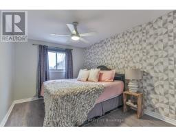 11 MOHICAN DRIVE - 28