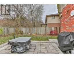 11 MOHICAN DRIVE - 39