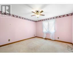 4 CHRISTOPHER COURT - 18