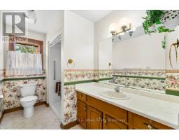 4 CHRISTOPHER COURT - 22